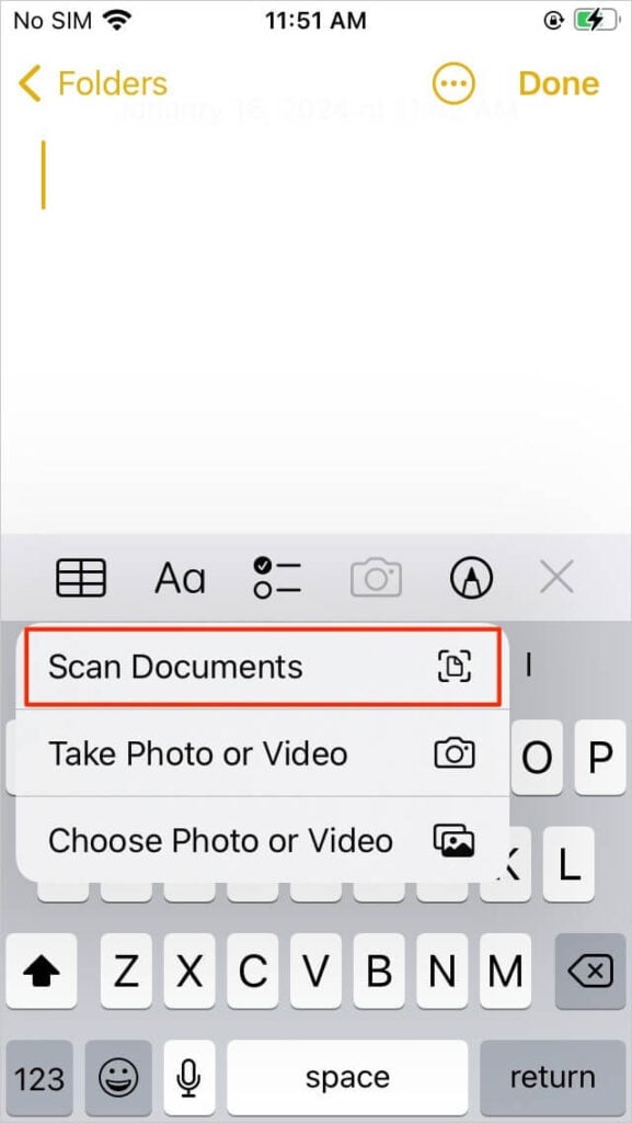 iPhone Notes app interface showing the Scan Documents option while creating a new note.